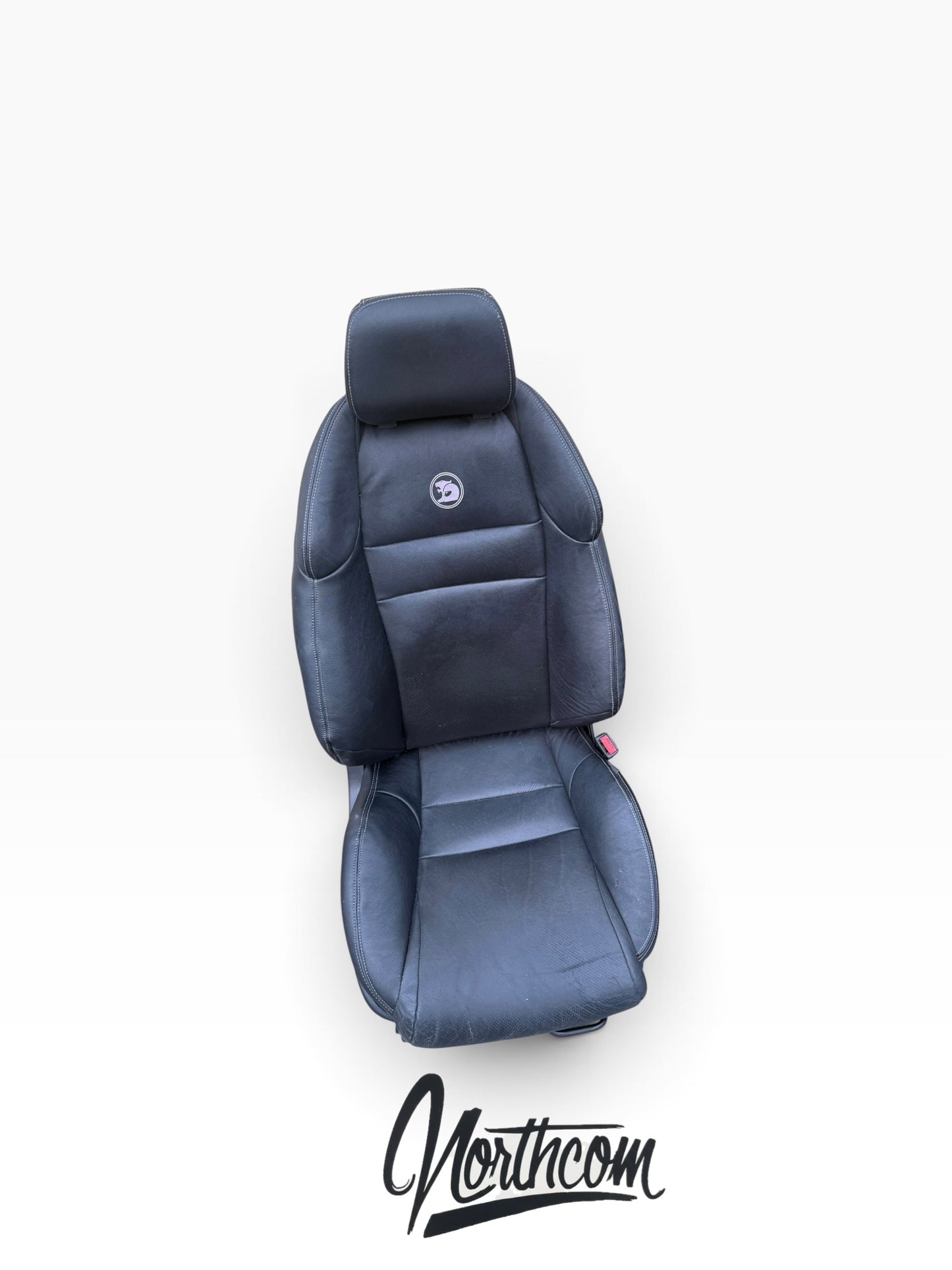 VY VZ HSV MALOO R8 LEATHER SEATS