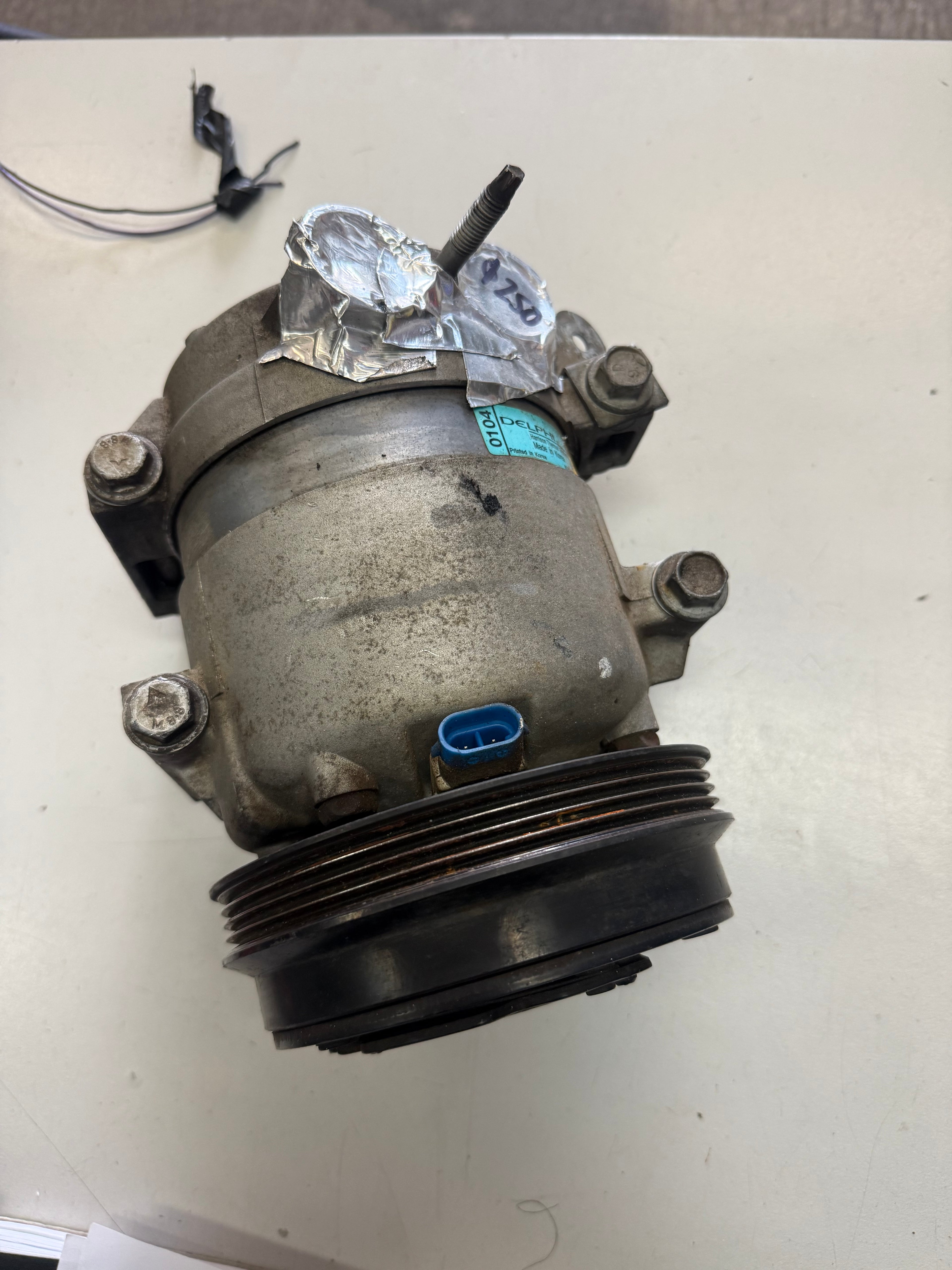 GENUINE VZ LS1 AIRCON PUMP