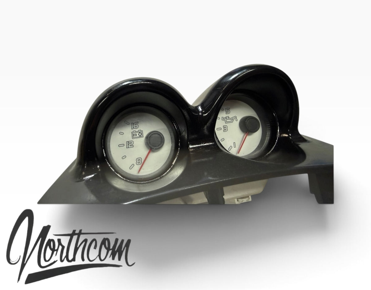 GENUINE VZ HSV CLUBSPORT R8 MALOO SENATOR DASH GAUGES & POD